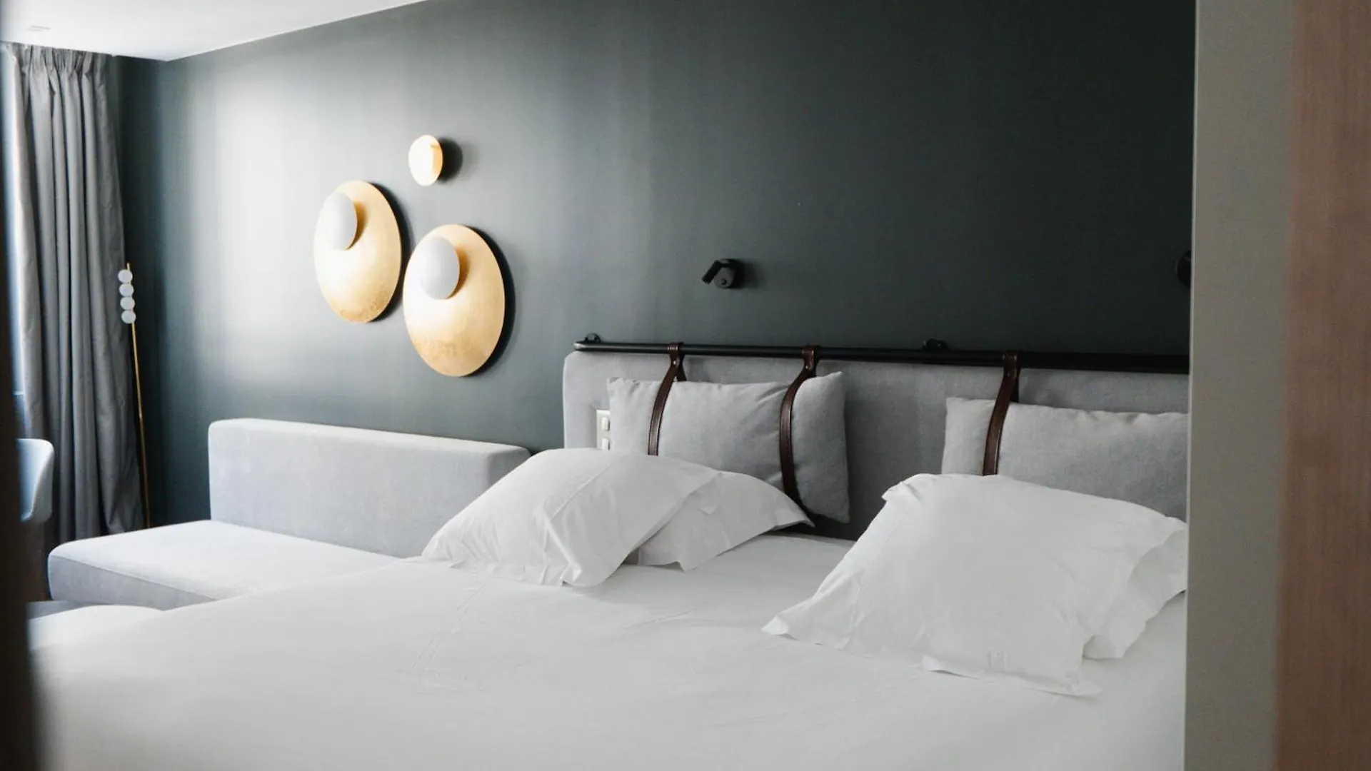 Leev Victoire Hotel
